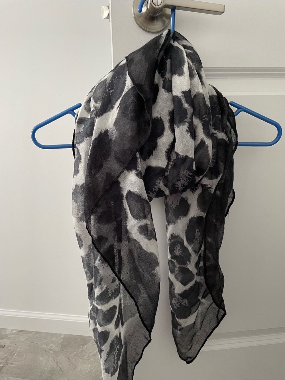 Metaphor Black and White Leopard Print Lightweight Scarf